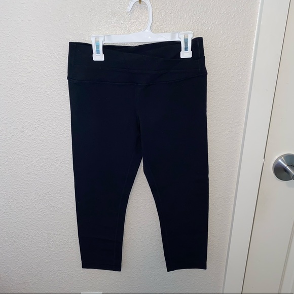 lululemon athletica Pants - Lululemon cropped leggings
